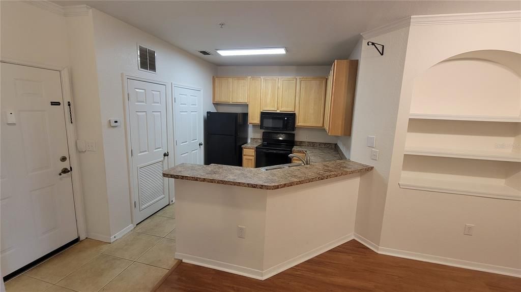 For Rent: $1,695 (2 beds, 2 baths, 1157 Square Feet)
