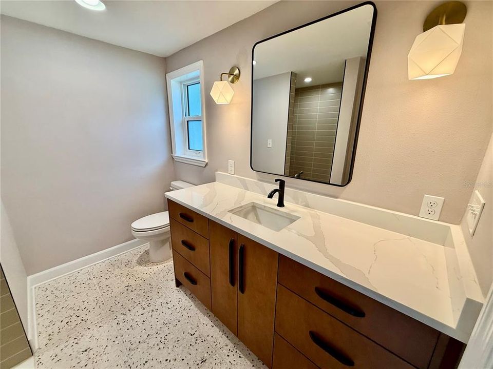 For Sale: $469,000 (3 beds, 2 baths, 1718 Square Feet)