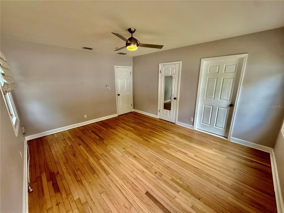 For Sale: $469,000 (3 beds, 2 baths, 1718 Square Feet)