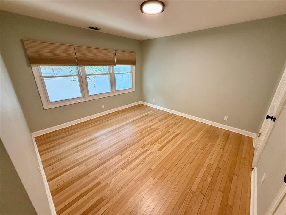 For Sale: $469,000 (3 beds, 2 baths, 1718 Square Feet)