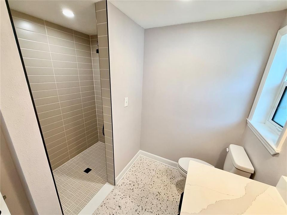 For Sale: $469,000 (3 beds, 2 baths, 1718 Square Feet)