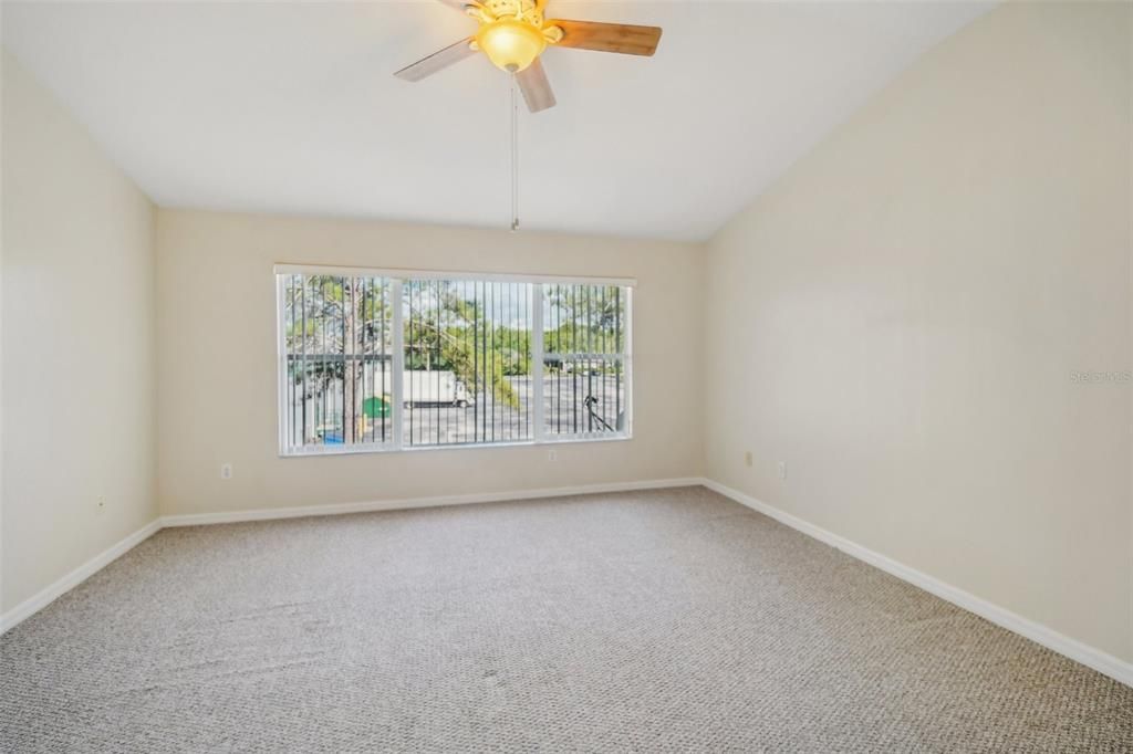 For Rent: $2,200 (2 beds, 2 baths, 1240 Square Feet)