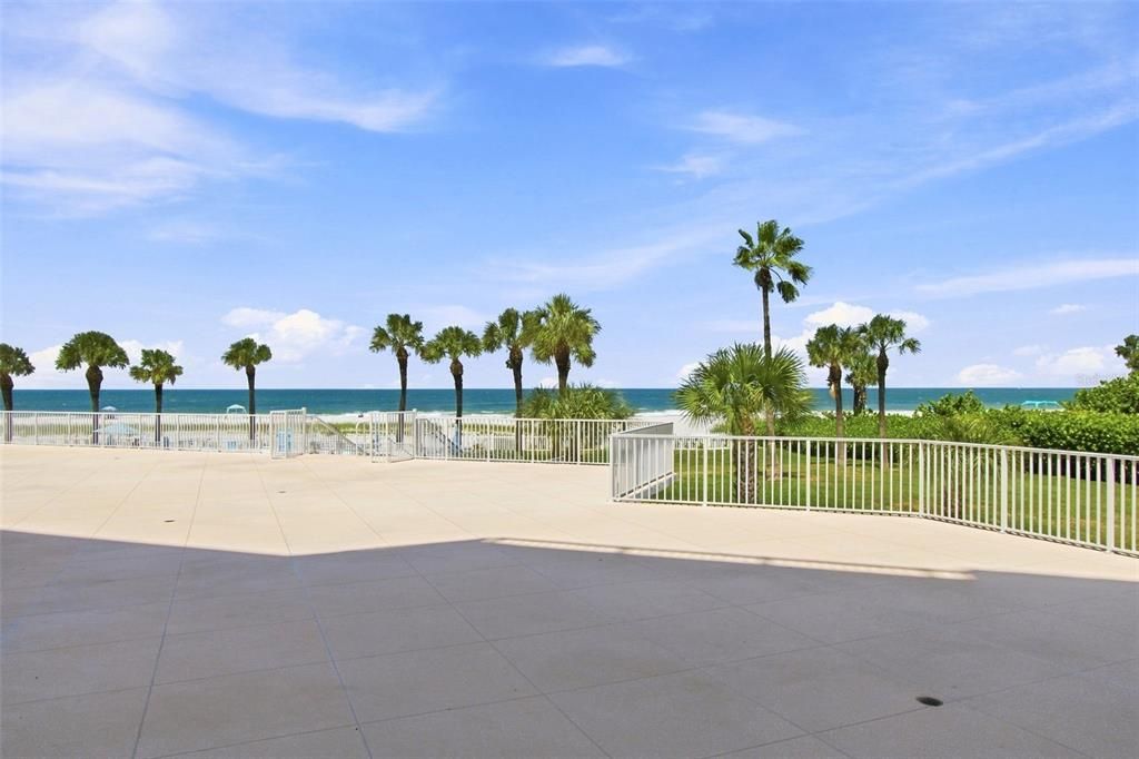For Sale: $895,000 (2 beds, 2 baths, 1410 Square Feet)