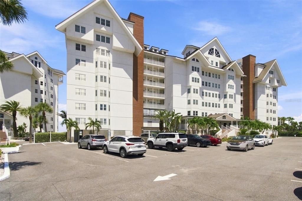 For Sale: $895,000 (2 beds, 2 baths, 1410 Square Feet)