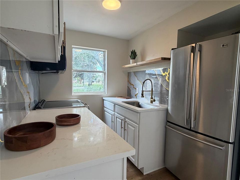For Sale: $329,000 (3 beds, 2 baths, 1448 Square Feet)
