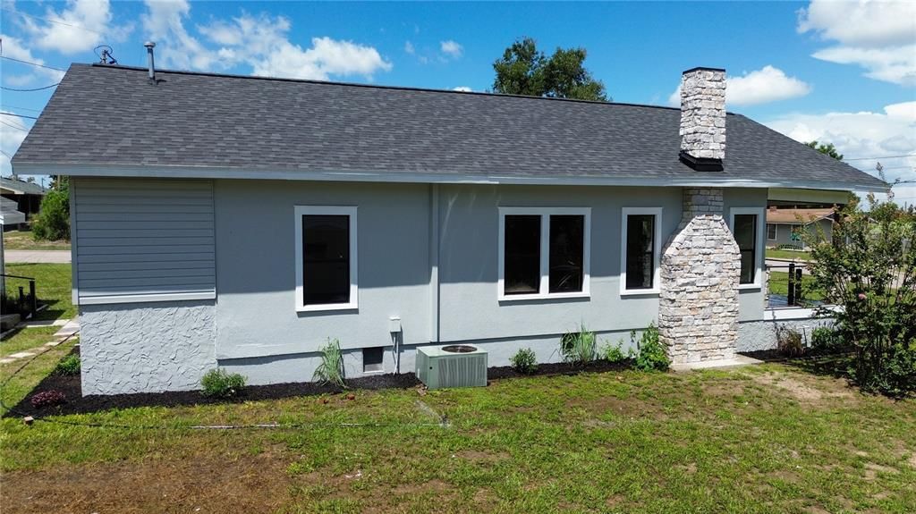 For Sale: $329,000 (3 beds, 2 baths, 1448 Square Feet)