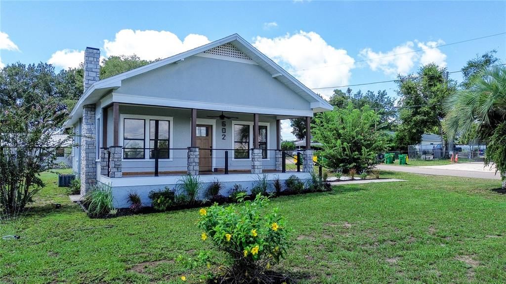 For Sale: $329,000 (3 beds, 2 baths, 1448 Square Feet)