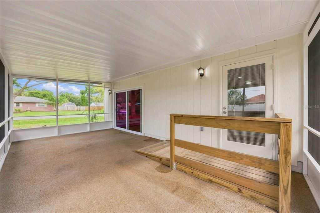 На продажу: $399,900 (3 спален, 2 ванн, 1708 Квадратных фут)