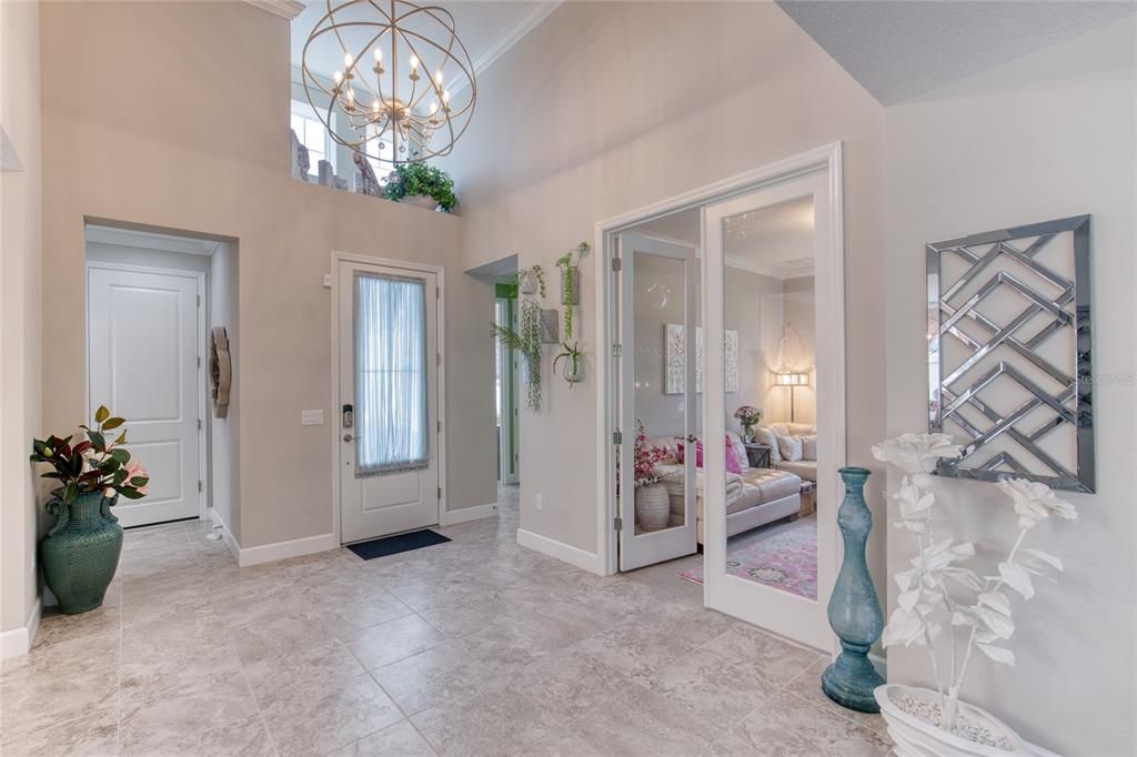 For Sale: $678,000 (2 beds, 2 baths, 1922 Square Feet)
