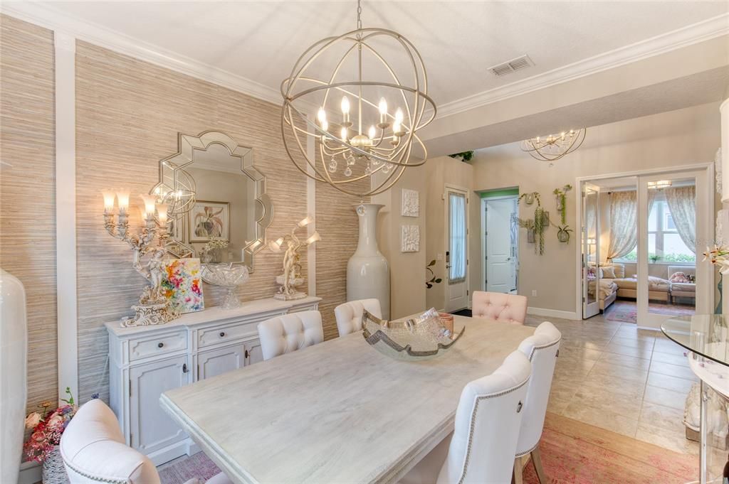 For Sale: $678,000 (2 beds, 2 baths, 1922 Square Feet)