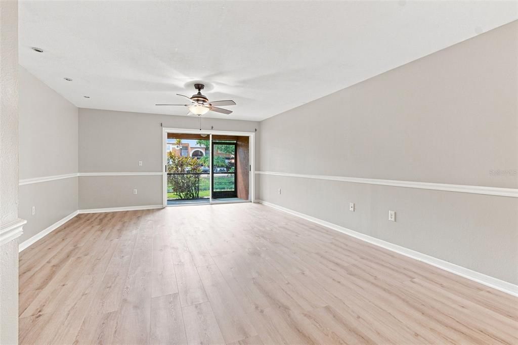 For Rent: $2,100 (2 beds, 2 baths, 1475 Square Feet)