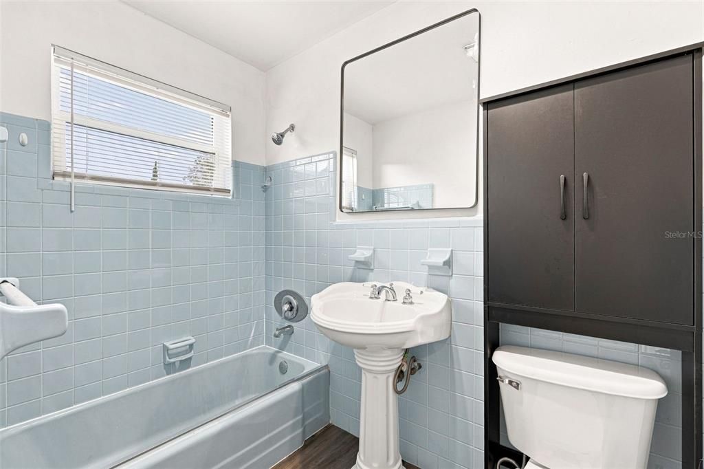 En Venta: $164,900 (2 camas, 1 baños, 897 Pies cuadrados)