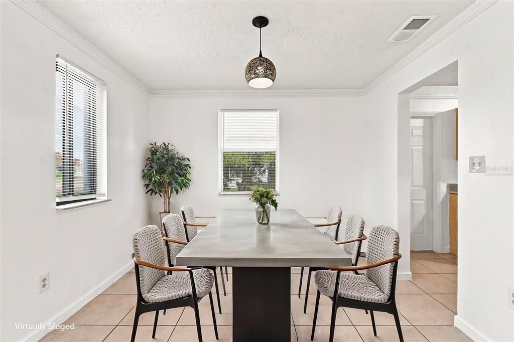 En Venta: $164,900 (2 camas, 1 baños, 897 Pies cuadrados)