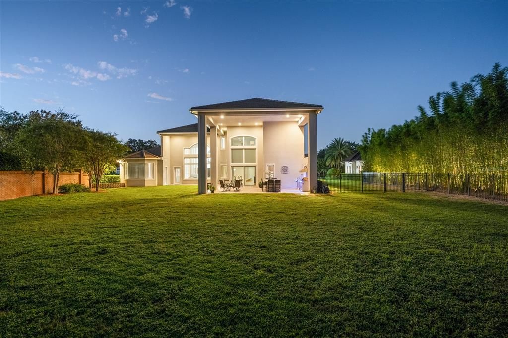 For Sale: $2,995,000 (6 beds, 7 baths, 7321 Square Feet)