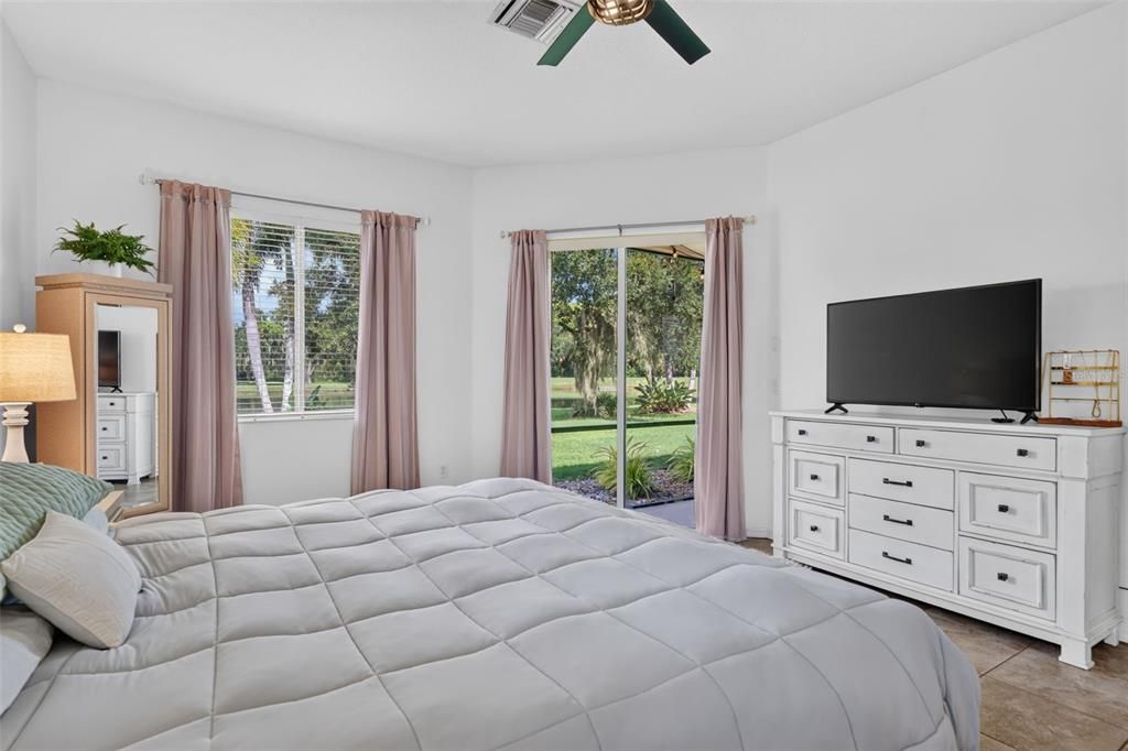 En Venta: $625,000 (4 camas, 3 baños, 2852 Pies cuadrados)