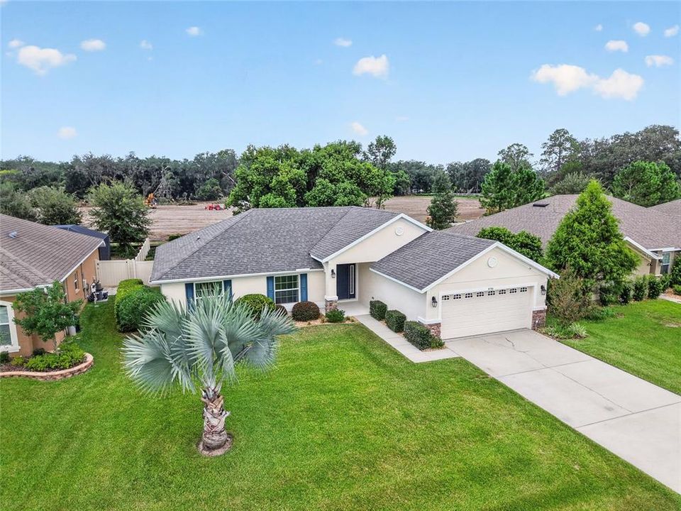 For Sale: $374,900 (4 beds, 2 baths, 1733 Square Feet)