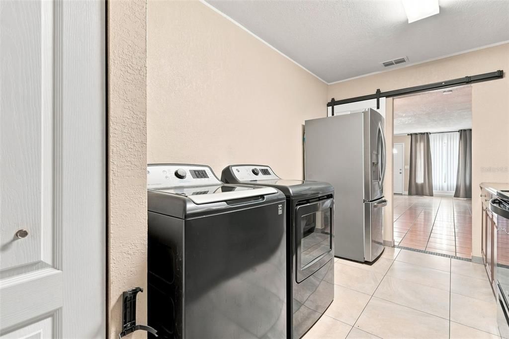 En Venta: $220,000 (3 camas, 2 baños, 1200 Pies cuadrados)