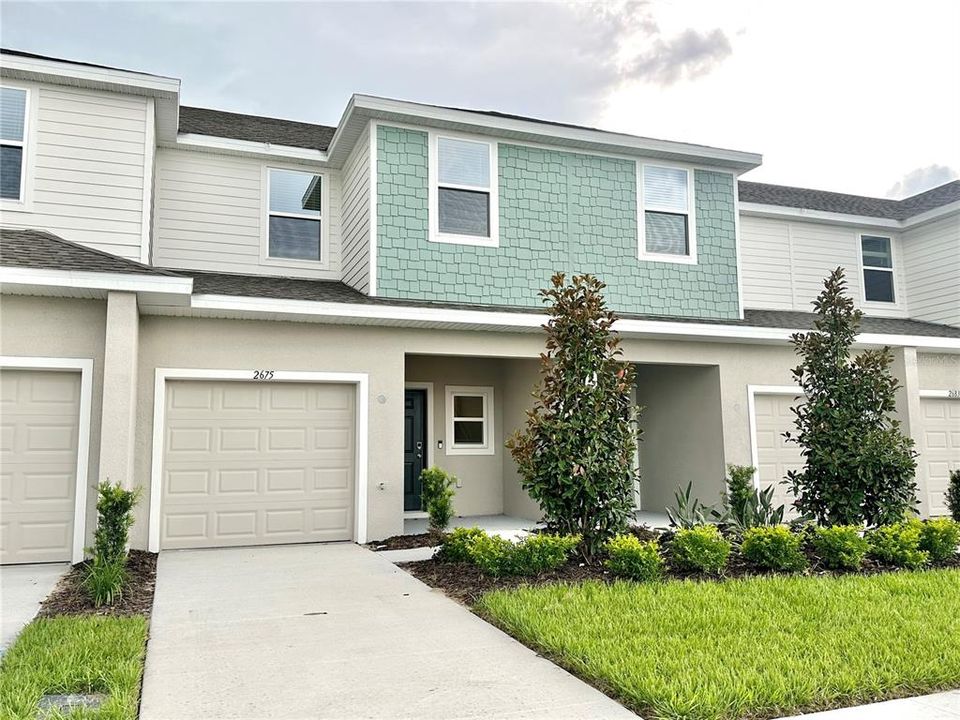 For Rent: $2,600 (3 beds, 2 baths, 1285 Square Feet)
