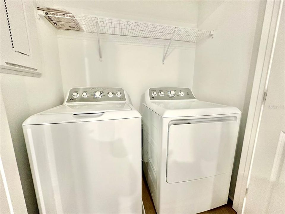 For Rent: $2,600 (3 beds, 2 baths, 1285 Square Feet)