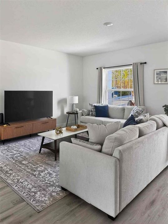 En Venta: $310,000 (3 camas, 2 baños, 1793 Pies cuadrados)