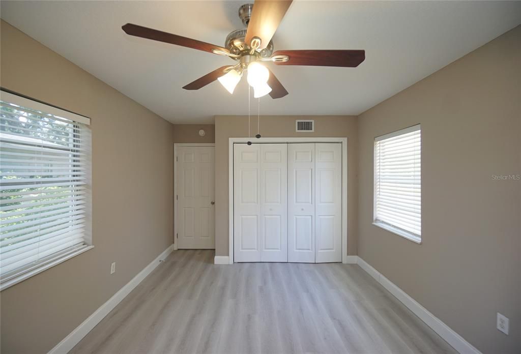 For Rent: $2,995 (4 beds, 2 baths, 1996 Square Feet)