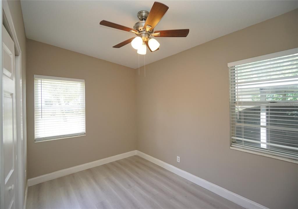 For Rent: $2,995 (4 beds, 2 baths, 1996 Square Feet)