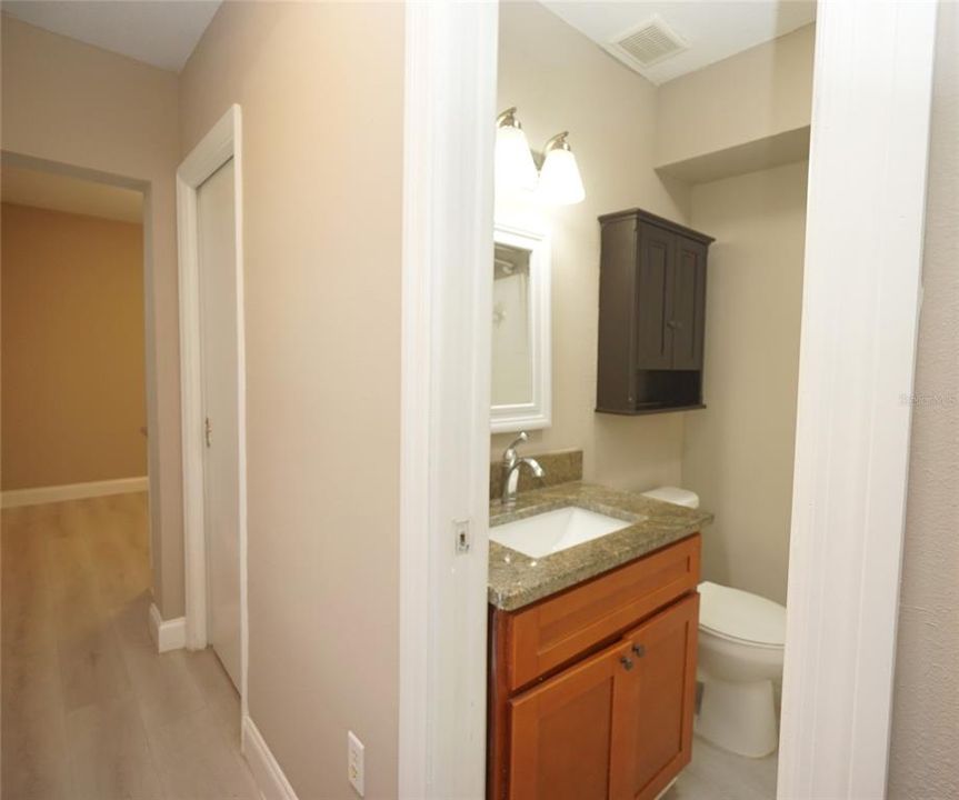 For Rent: $2,995 (4 beds, 2 baths, 1996 Square Feet)