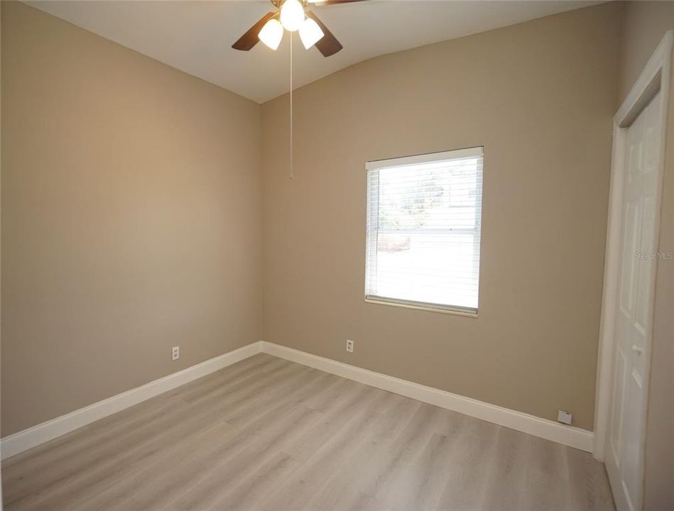 For Rent: $2,995 (4 beds, 2 baths, 1996 Square Feet)