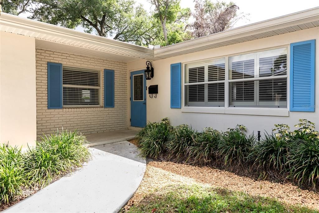 For Sale: $739,000 (3 beds, 2 baths, 2066 Square Feet)