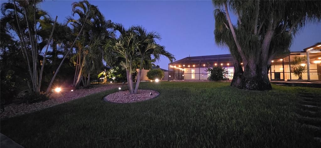 For Sale: $650,000 (3 beds, 2 baths, 2008 Square Feet)