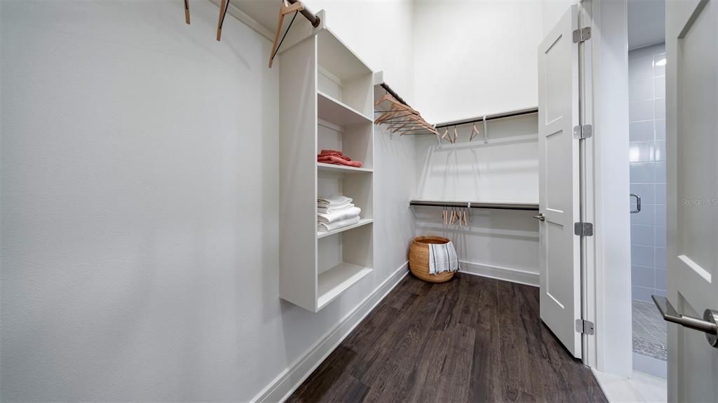 For Rent: $3,448 (3 beds, 3 baths, 1722 Square Feet)