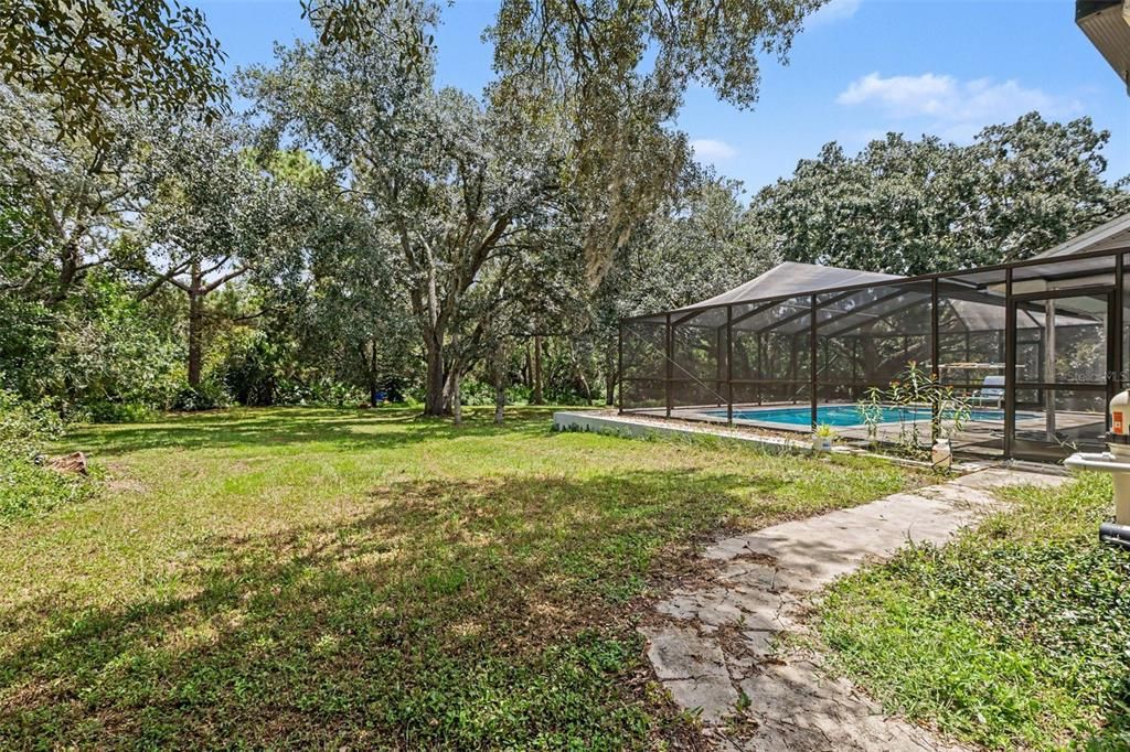 For Sale: $700,000 (3 beds, 3 baths, 2688 Square Feet)
