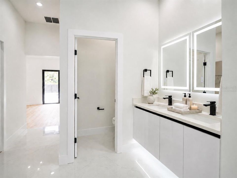 For Sale: $469,000 (3 beds, 2 baths, 1741 Square Feet)
