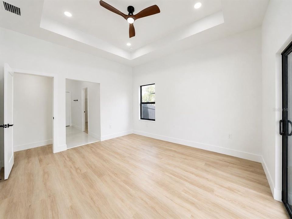 For Sale: $469,000 (3 beds, 2 baths, 1741 Square Feet)