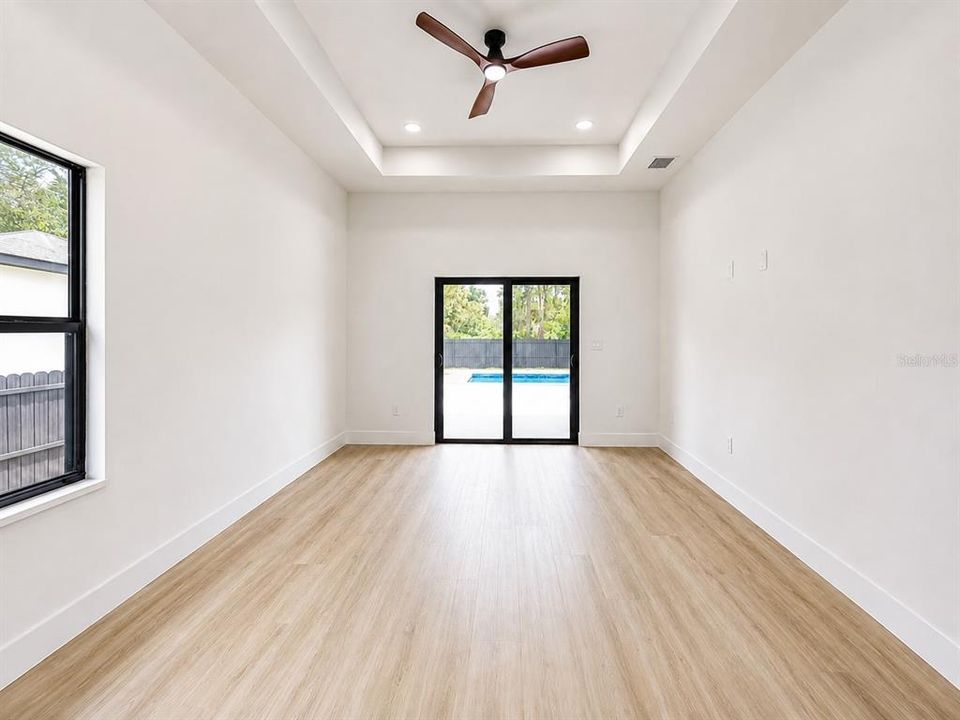 For Sale: $469,000 (3 beds, 2 baths, 1741 Square Feet)