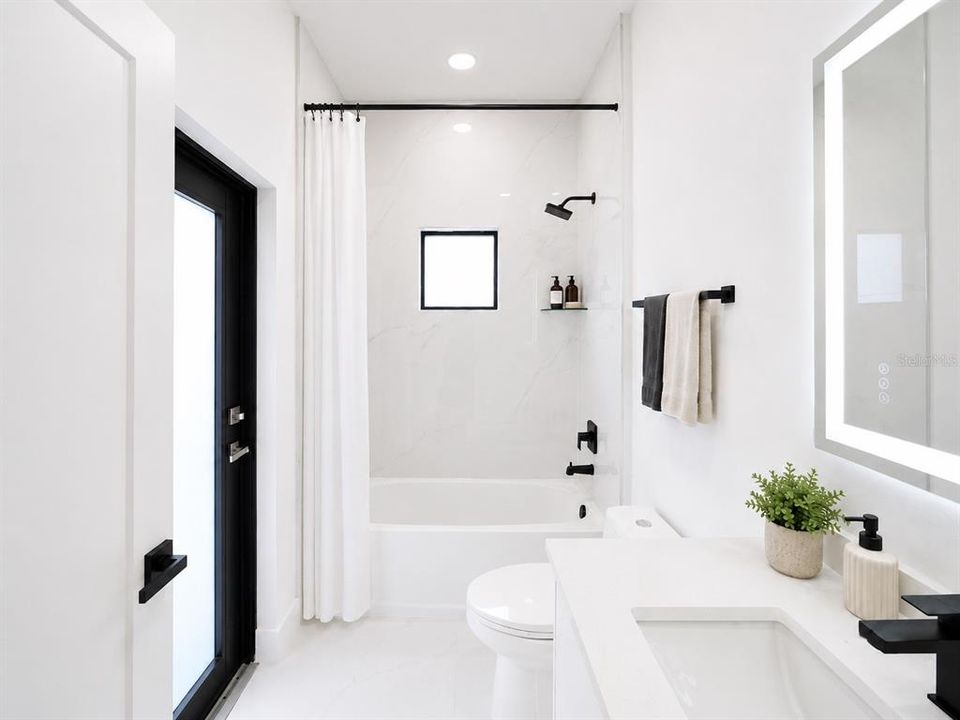 For Sale: $469,000 (3 beds, 2 baths, 1741 Square Feet)