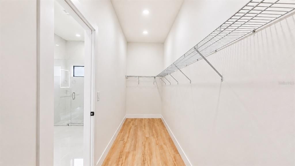 For Sale: $469,000 (3 beds, 2 baths, 1741 Square Feet)