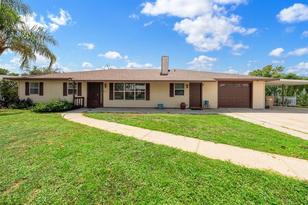 For Sale: $339,000 (5 beds, 2 baths, 2504 Square Feet)