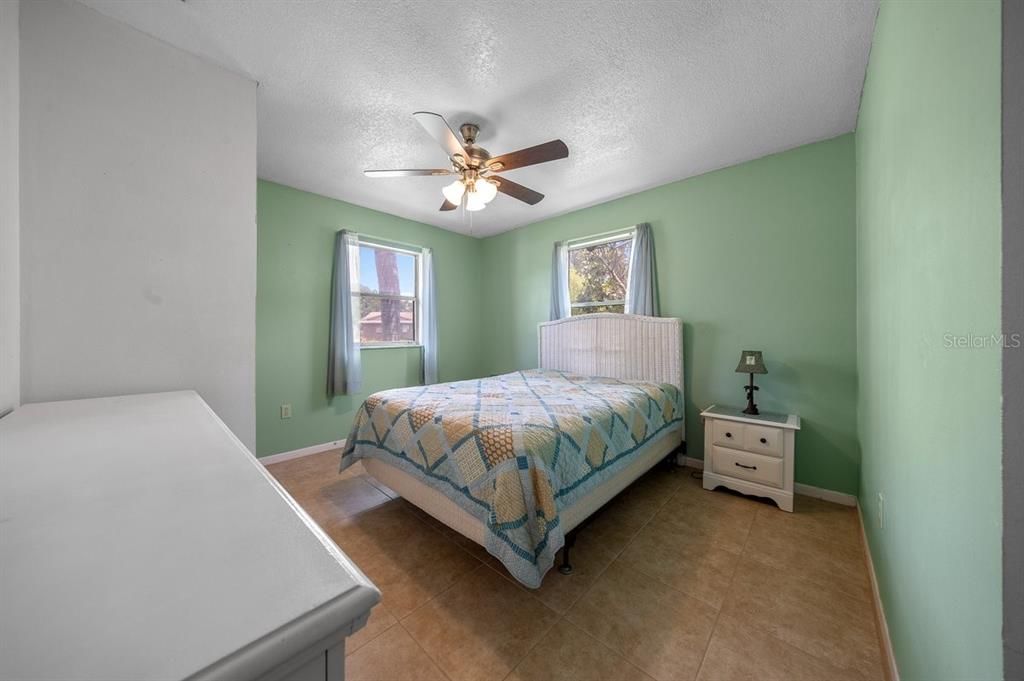 For Sale: $339,000 (5 beds, 2 baths, 2504 Square Feet)