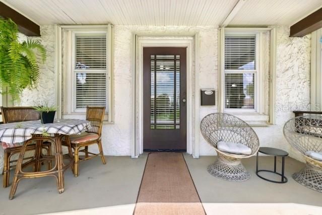 For Sale: $350,000 (3 beds, 1 baths, 1260 Square Feet)