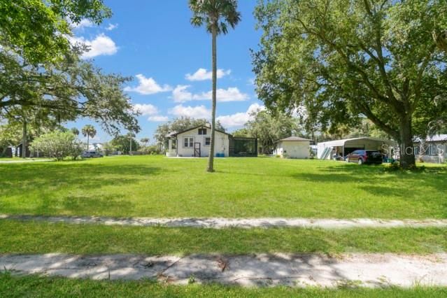 For Sale: $350,000 (3 beds, 1 baths, 1260 Square Feet)