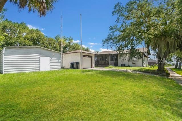 For Sale: $350,000 (3 beds, 1 baths, 1260 Square Feet)