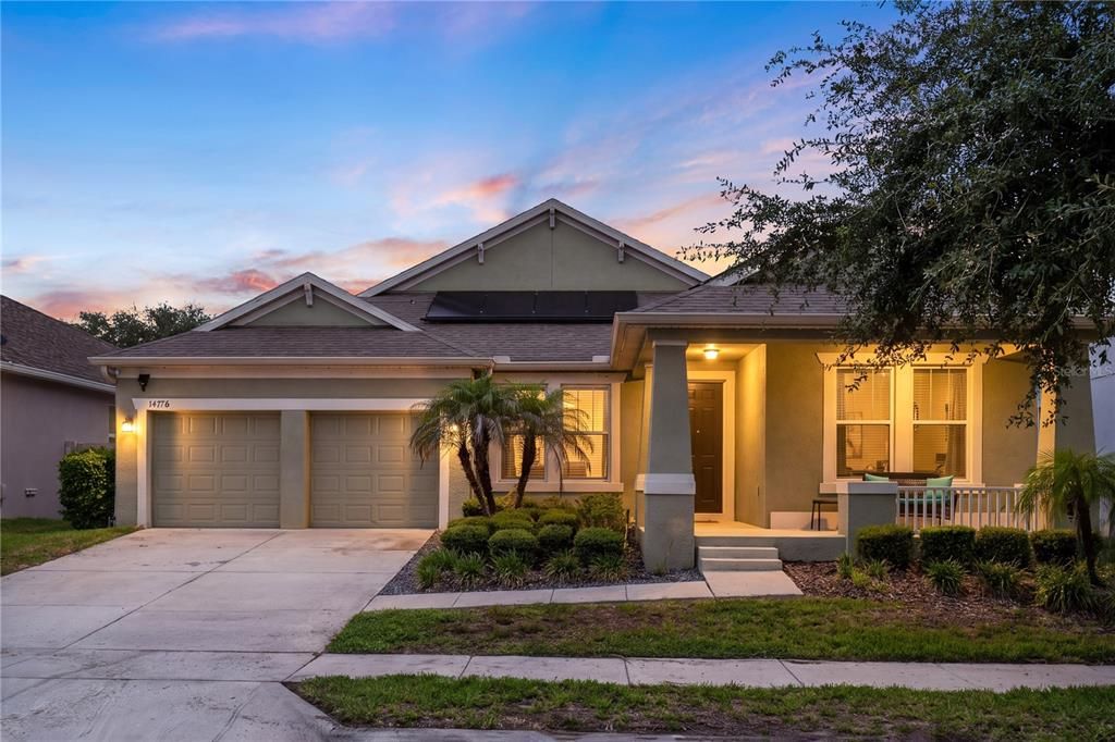For Sale: $839,900 (4 beds, 3 baths, 2876 Square Feet)