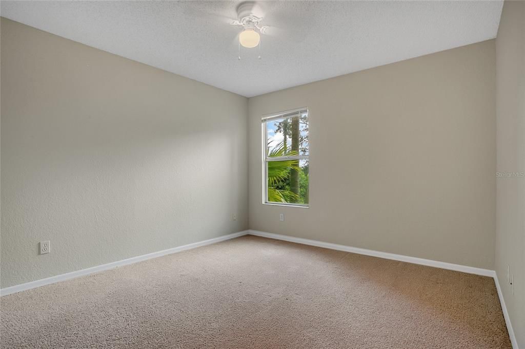 В аренду: $1,595 (2 спален, 2 ванн, 988 Квадратных фут)