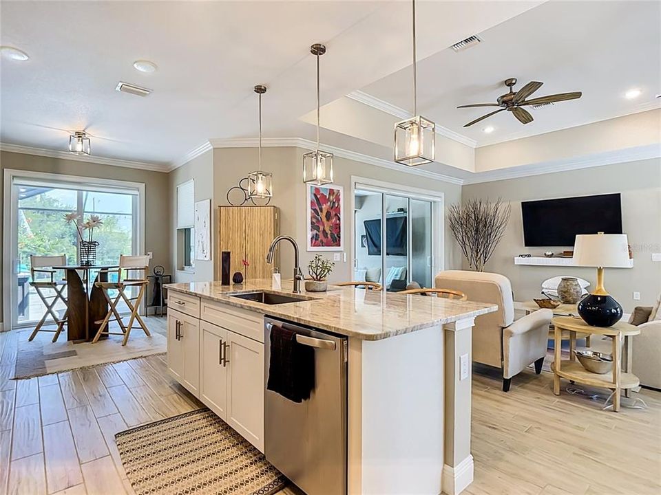 For Sale: $575,000 (3 beds, 2 baths, 1923 Square Feet)