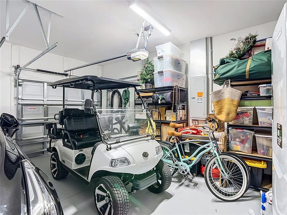 For Sale: $575,000 (3 beds, 2 baths, 1923 Square Feet)