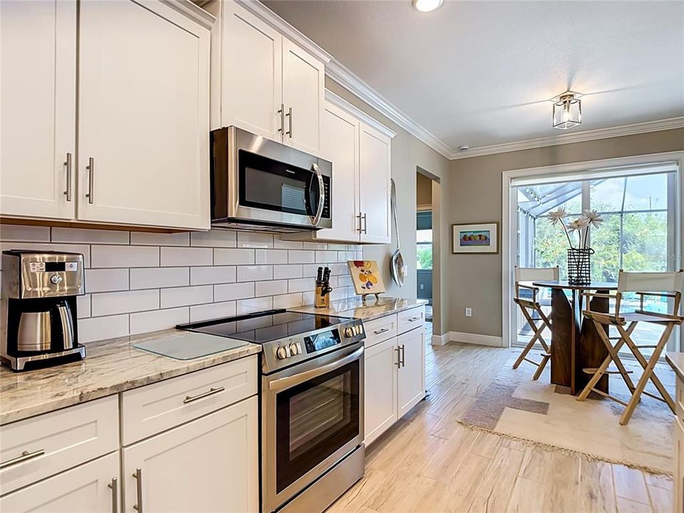 For Sale: $575,000 (3 beds, 2 baths, 1923 Square Feet)