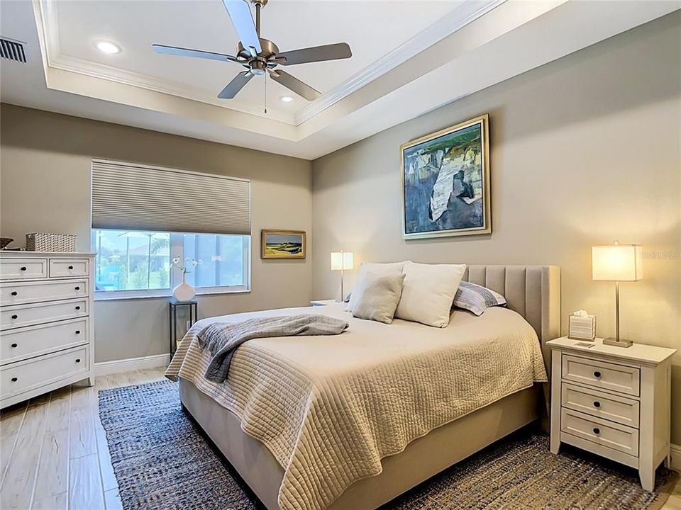 For Sale: $575,000 (3 beds, 2 baths, 1923 Square Feet)