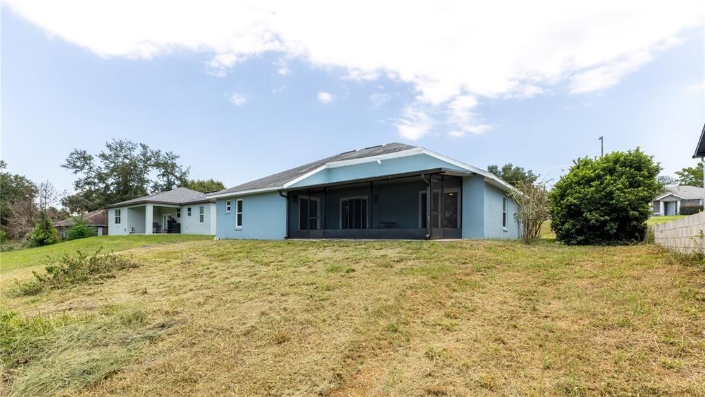 На продажу: $319,000 (3 спален, 2 ванн, 1294 Квадратных фут)