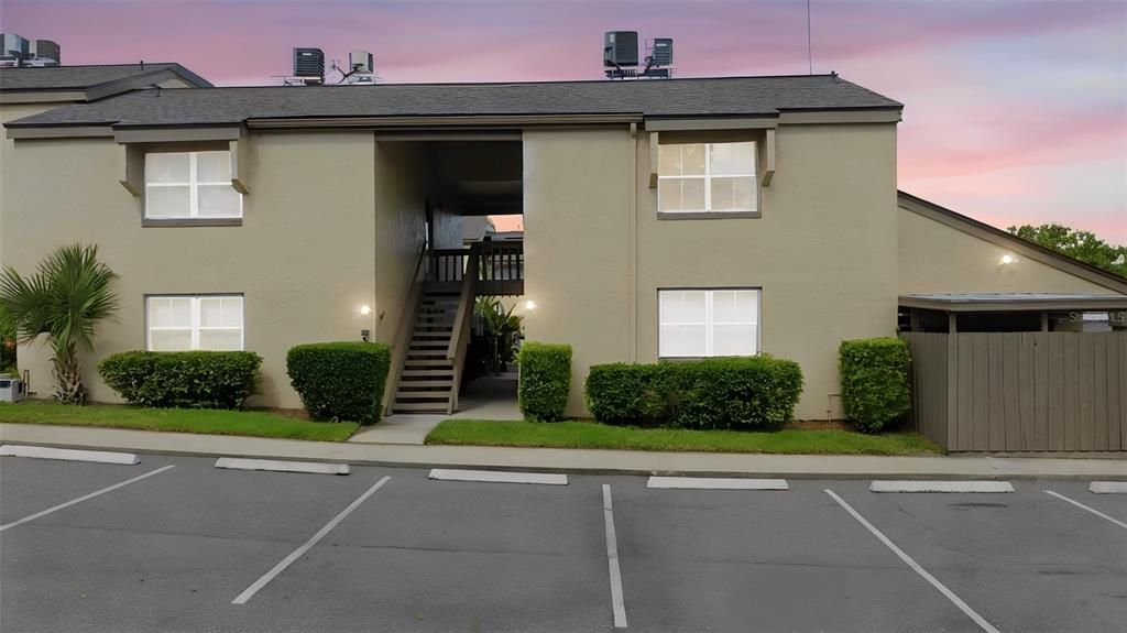 En Venta: $129,900 (1 camas, 1 baños, 792 Pies cuadrados)